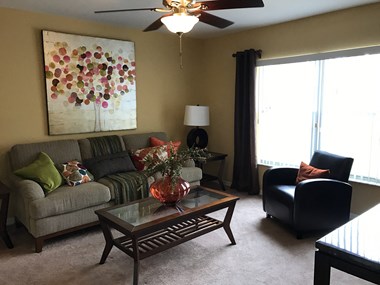 10770 Clear Lake Loop 2 Beds Apartment for Rent Photo Gallery 1